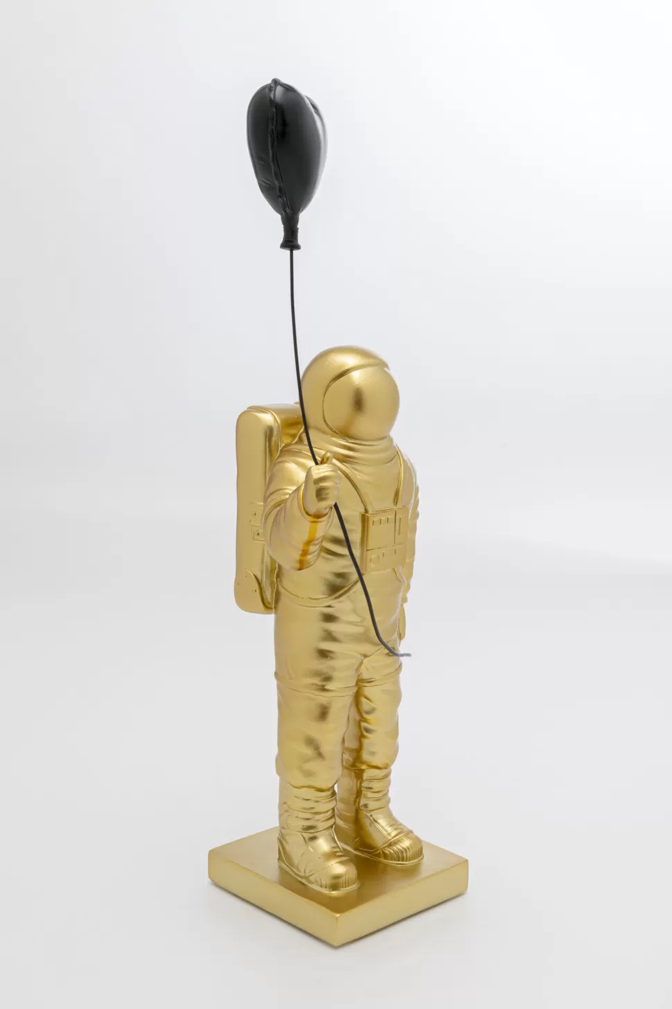Figurki Dekoracyjne-KARE Design Figurka Dekoracyjna Złoty Astronauta Z Czarnym Balonem 41 Cm