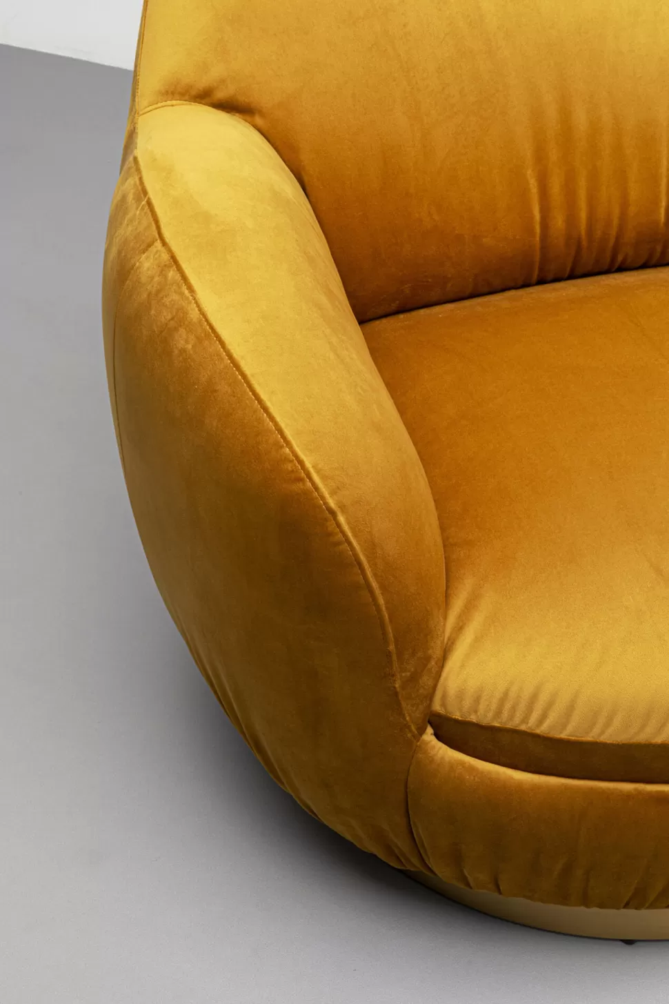 Fotele-KARE Design Fotel Obrotowy Do Salonu W Kolorze żółtym 88x90 Cm