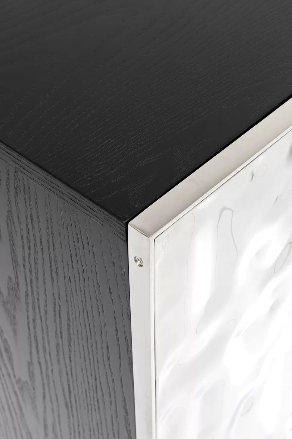 Komody-KARE Design Komoda 4-drzwiowa Fornirowana Czarna Front Srebrny Ze Stali Nierdzewnej 160x78 Cm