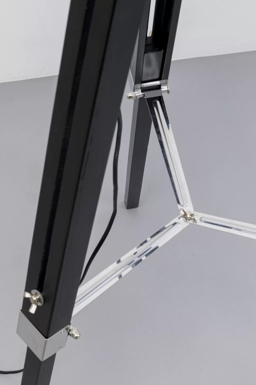 Lampy Podłogowe-KARE Design Lampa Podłogowa Trójnóg Z Regulacją Wysokości Drewniana Czarna 99-144 Cm