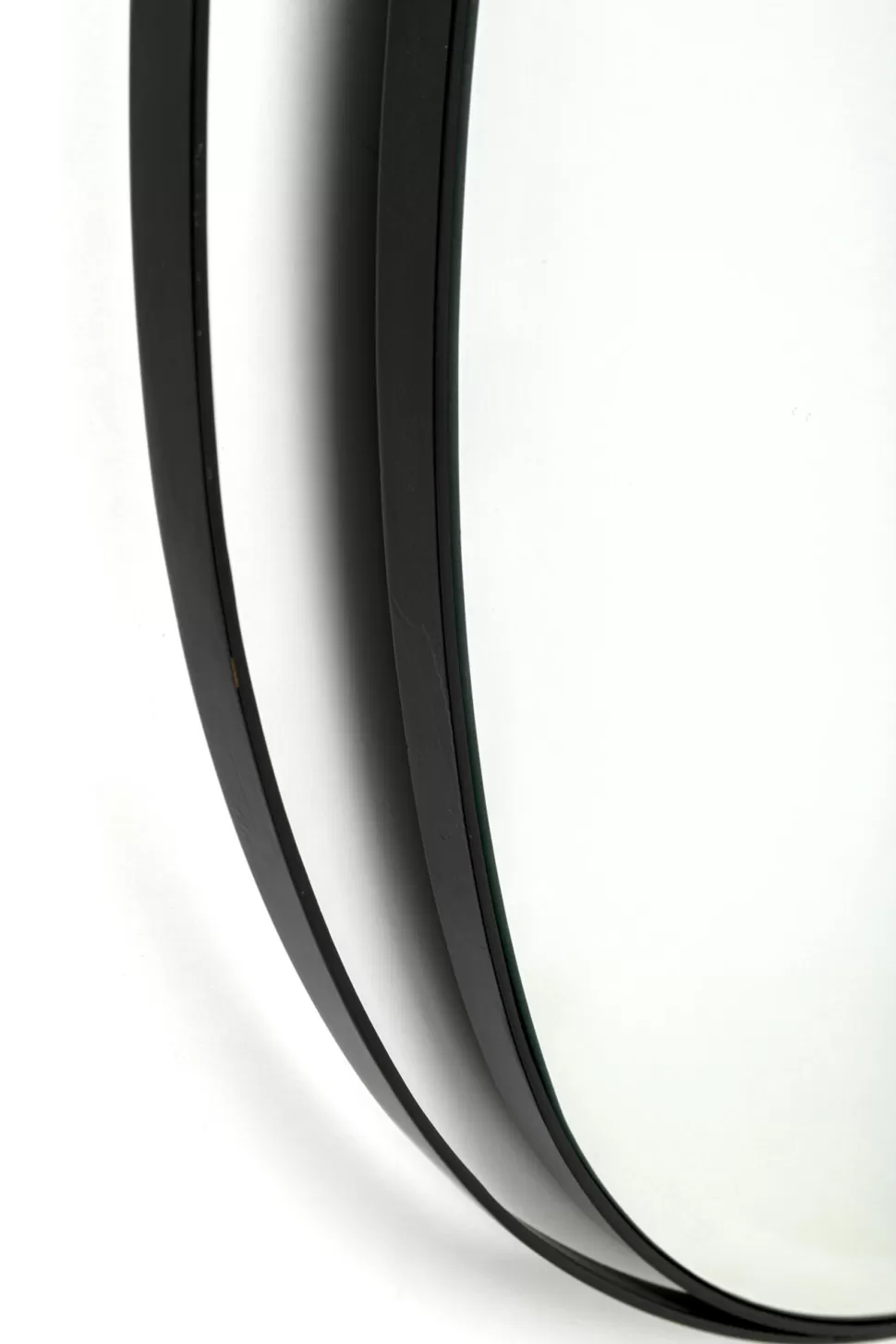 Lustra-KARE Design Lustro Wiszące Do Salonu Rama Czarna Ze Stali Ø80 Cm