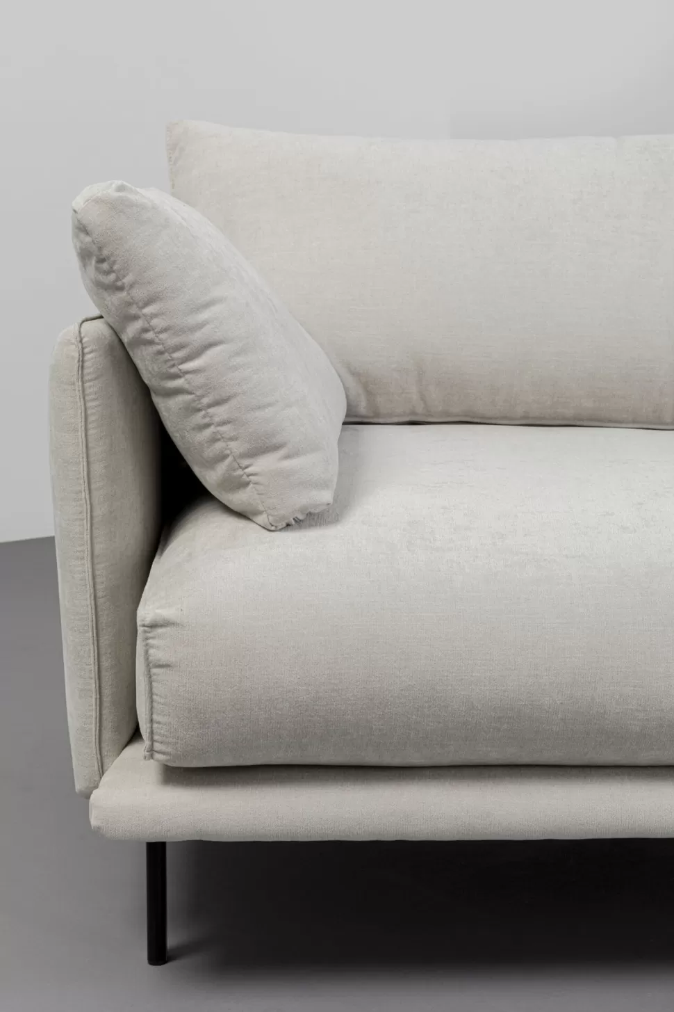 Sofy-KARE Design Sofa 3-osobowa Do Salonu Kremowa Z Czarnymi Stalowymi Nogami 245 Cm