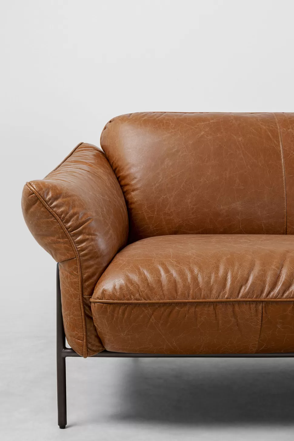 Sofy-KARE Design Sofa Ekskluzywna 3-osobowa Brązowa Skóra Semianilinowa Nogi Czarne 226 Cm