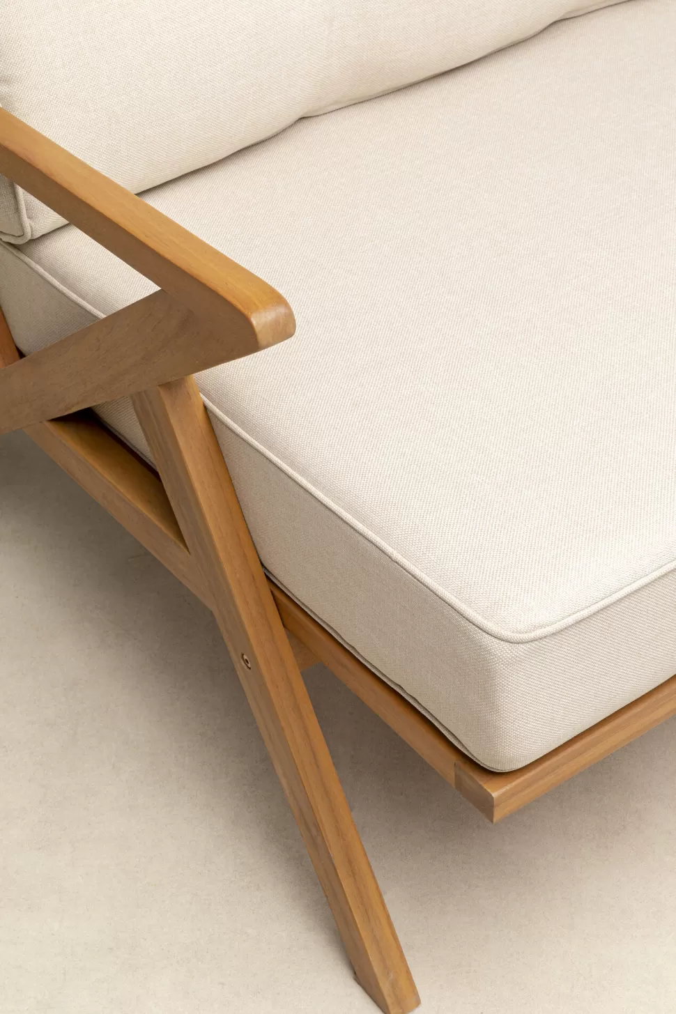 Sofy-KARE Design Sofa Ogrodowa 3-osobowa Siedzisko Kremowe 180 Cm Nogi Drewno Akacjowe