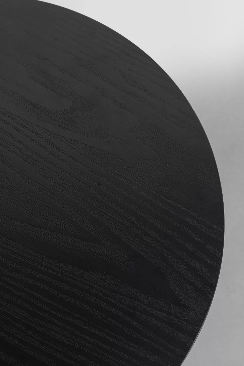 Stoliki Kawowe-KARE Design Stolik Pomocniczy Minimalistyczny Czarny Z Okrągłym Blatem Ø46 Cm