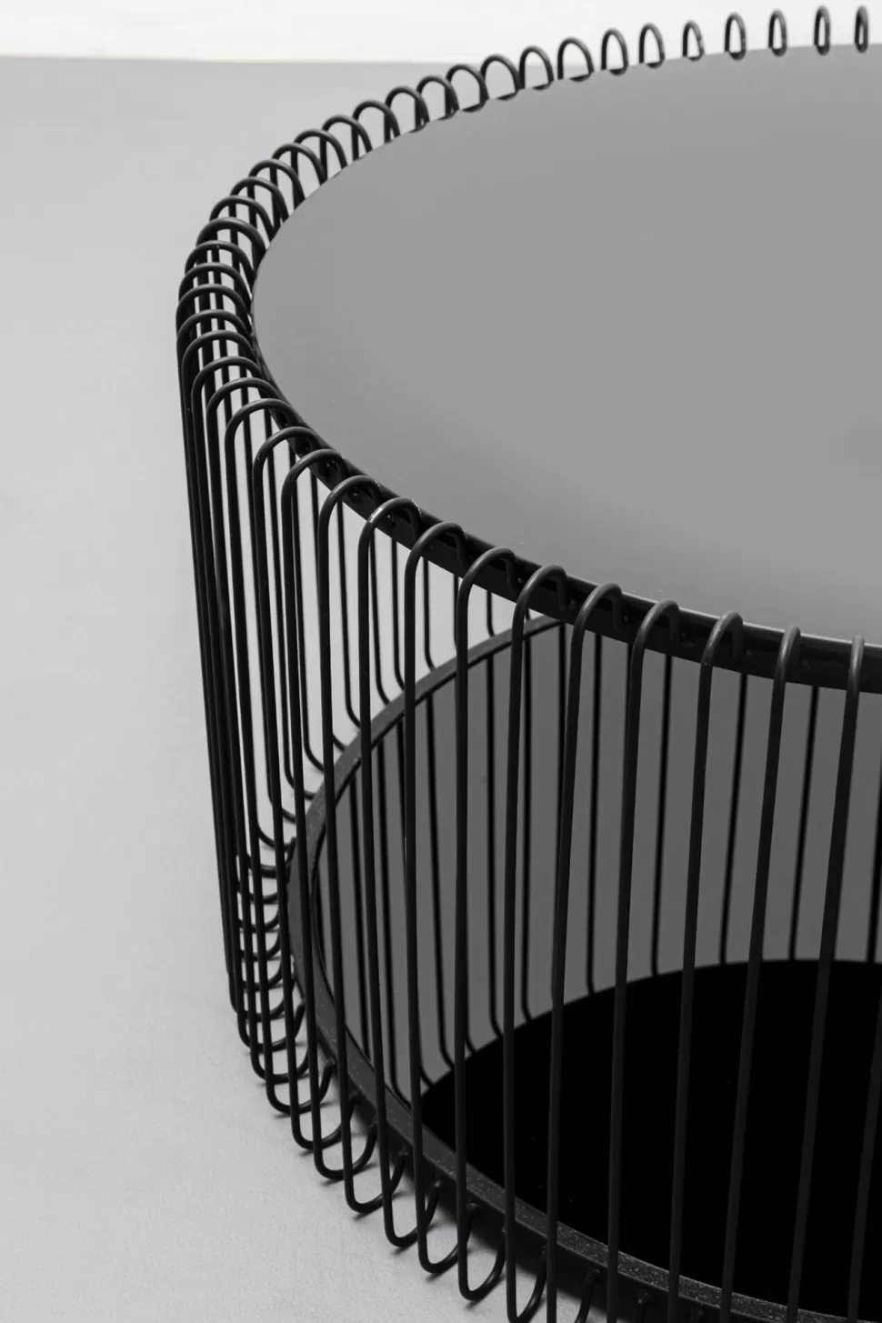 Stoliki Kawowe-KARE Design Zestaw 2 Stolików Kawowych Czarnych Blaty I Półki Szklane Rama Stalowa